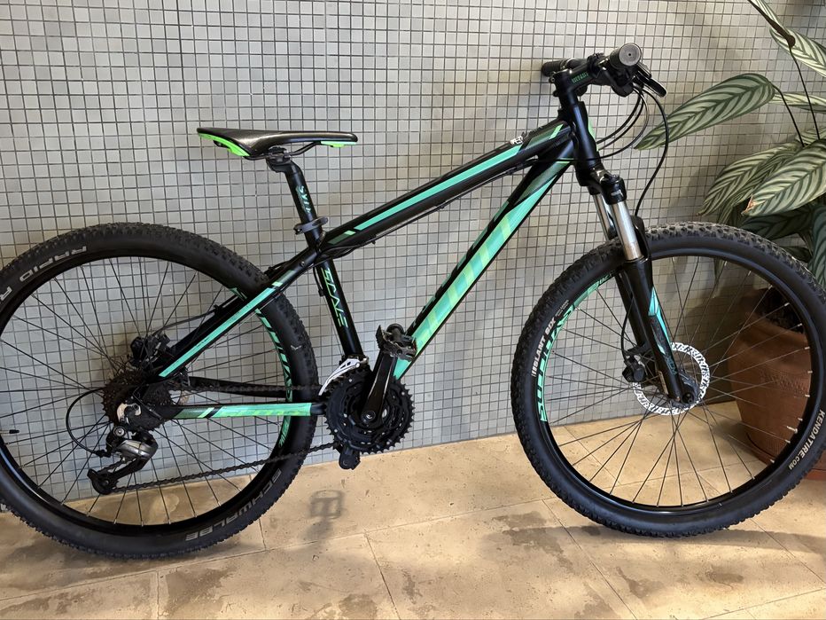 Bike Scott roda 27• S