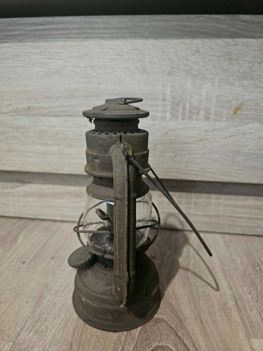 Niemiecka lampa naftowa FROWO 50