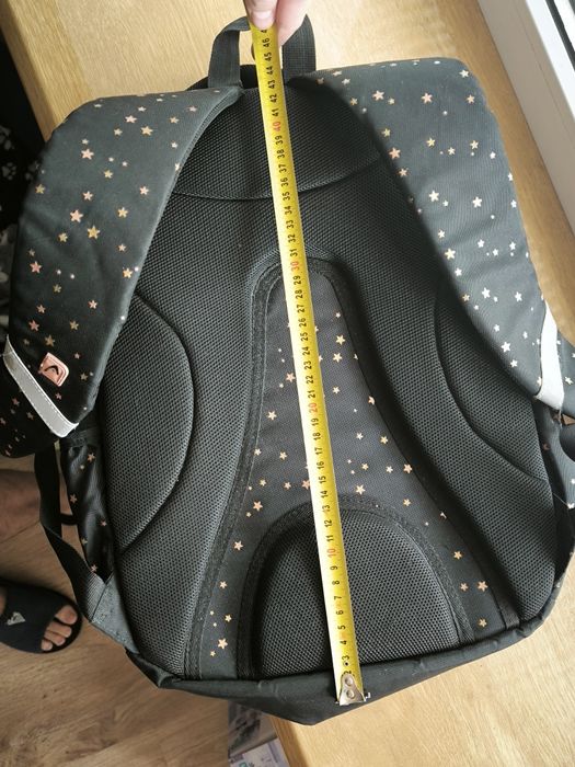Продам шкільний портфель