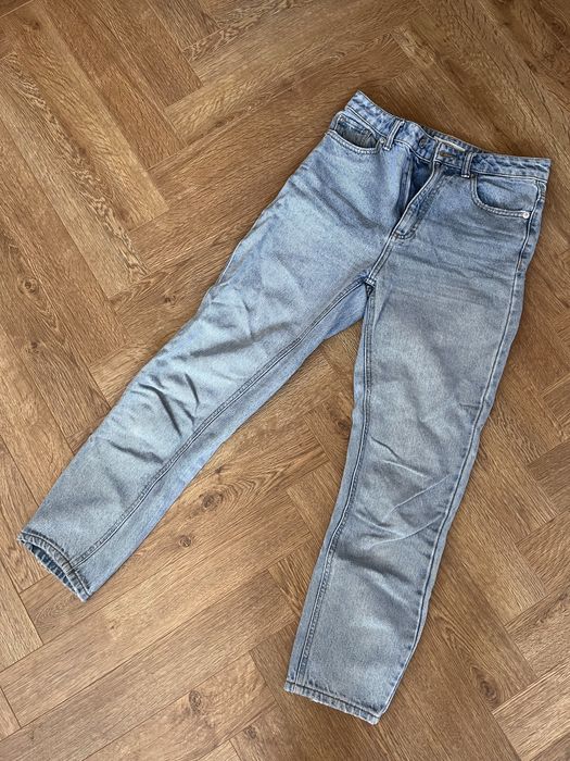 Baby blue mom jeans
