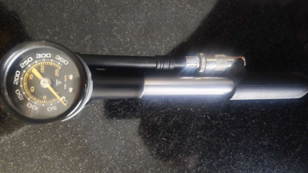 Bomba enchimento amortecedor - Bike