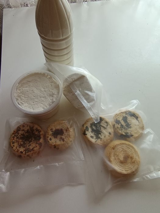 Mleko kozie i sery jogurt