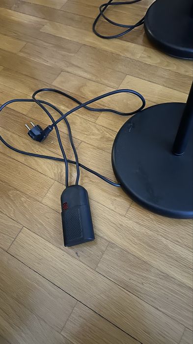 2 candeeiros de pé hologeénio