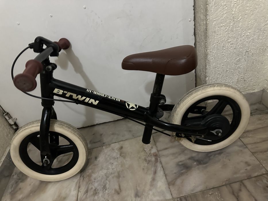 Bicicleta equilibrio crianca