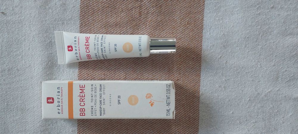 Erborian Krem BB z żeń szeniem do skóry problematycznej Nude SPF 20 15 ml