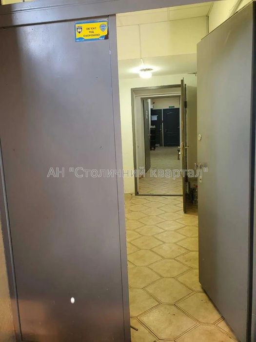 170м2 на Курбаса - під Клініку/Курси/Школу/Дит.садок/Офіс.