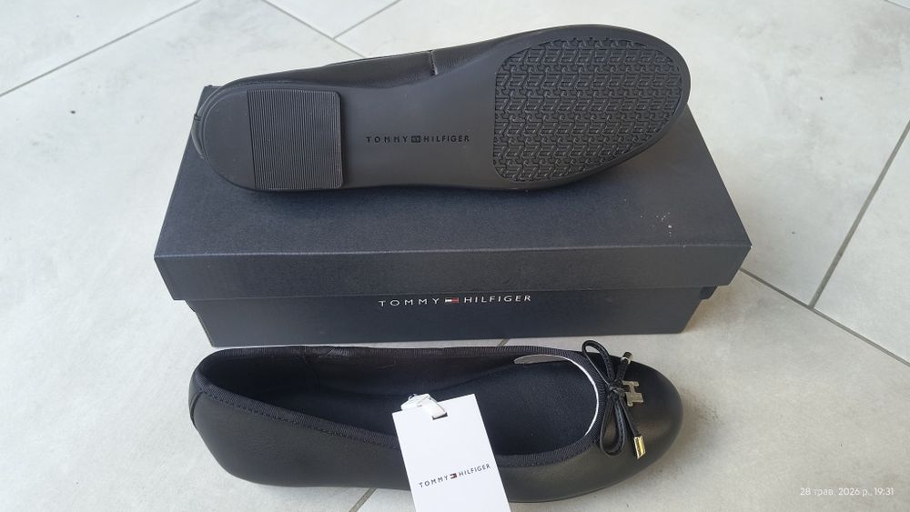 Tommy Hilfiger балетки 25см 39р нові!