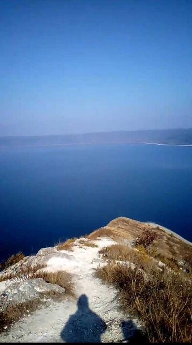 Ексклюзивна земля на березі ріки Дністер. Бакота. Можлива оренда.