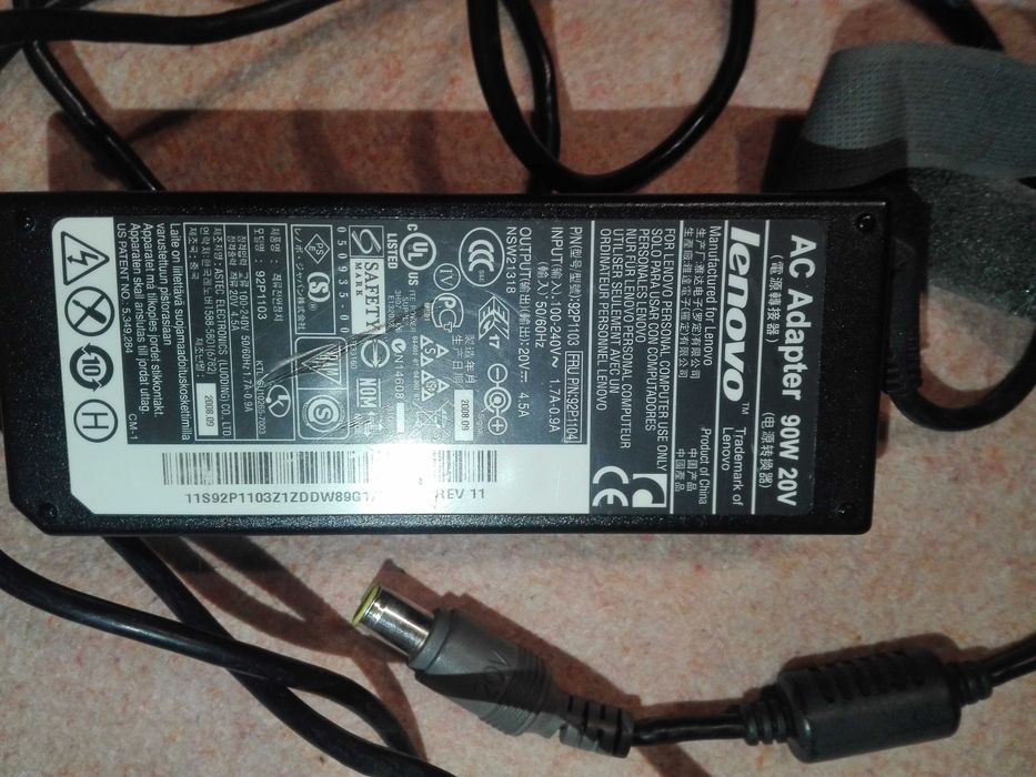 Зарядка Lenovo оригінальна 90W/20V