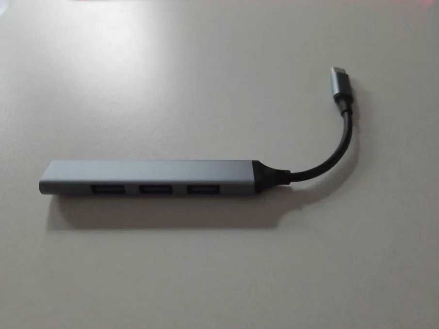 Hub USB-C, 4 USB, nowy!