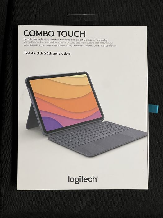 Logitech Combo Touch iPad Air