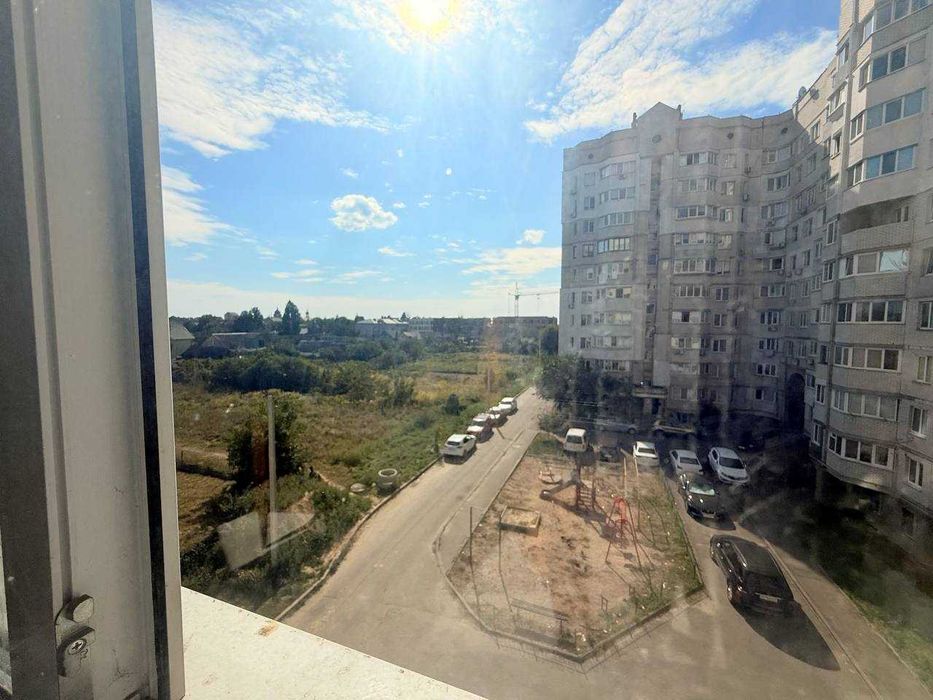 Продаж 1к квартири Святопетрівське Тепличная 42