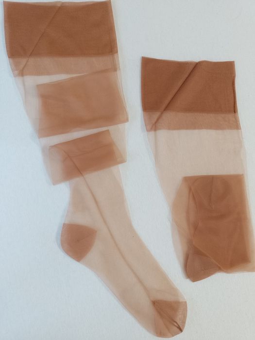 Pończochy nylonowe