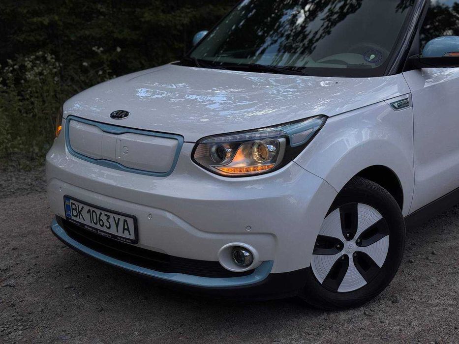 Продам електромобіль KIA SOUL EV 2016