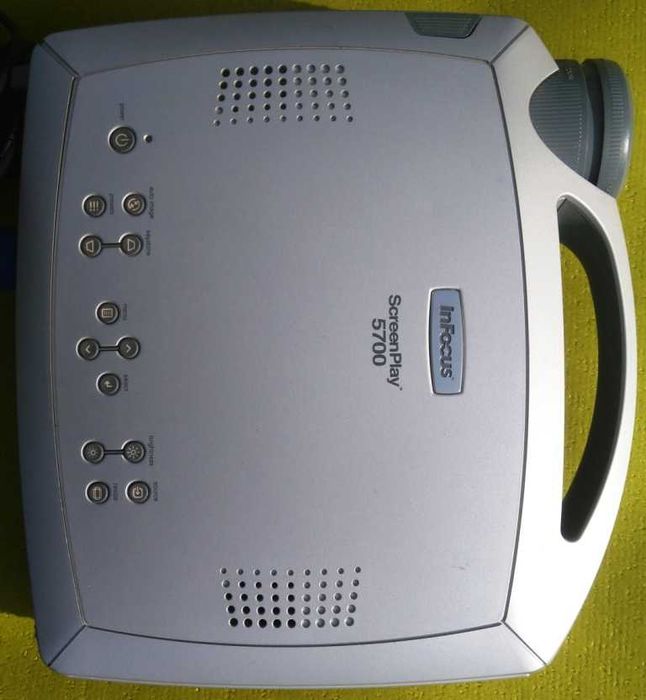Проектор InFocus ScreenPlay 5700