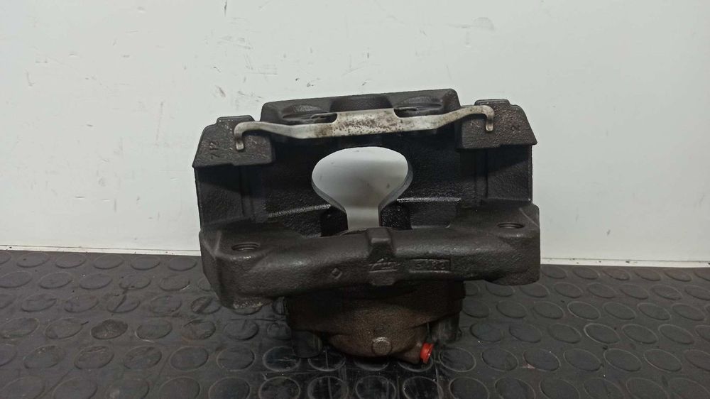PINÇA DE TRAVÃO FRENTE ESQUERDA VOLKSWAGEN TOUAREG (7LA) TDI R5