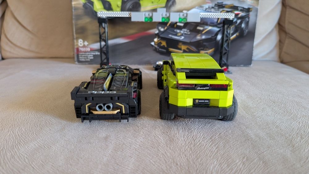 Lego Speed Champions 76899 Lamborghini Urus ST-X & Lamborghini Huracán Super Trofeo EVO