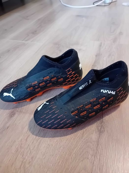 Продам бутсы( шиповки) Puma Future NETFIT, размер 33(20 см).