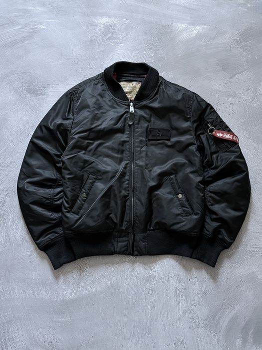 Бомбер Alpha Industries Archive Avant Garde