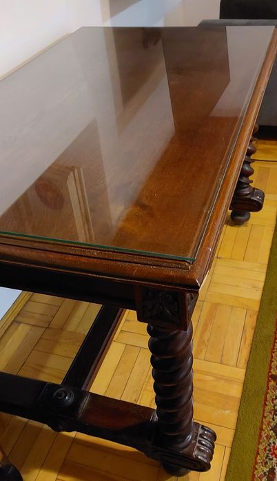 Stół drewniany gdański