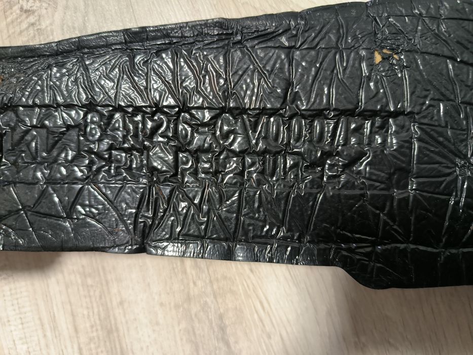 Шумоізоляція правого крила KIA ev6