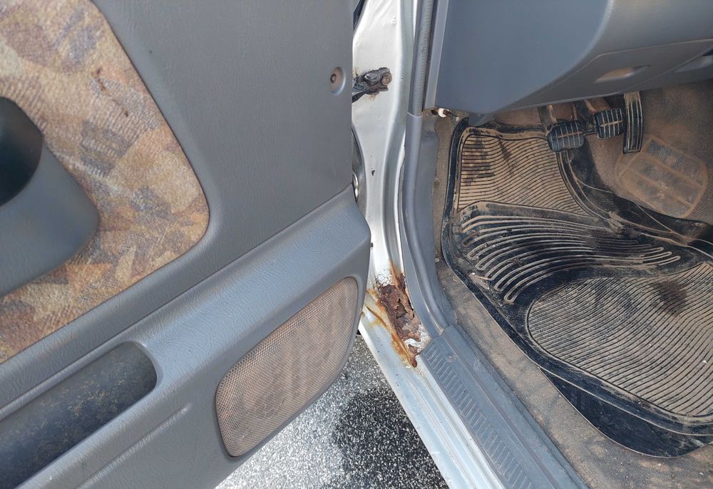 Nissan Navara D22 2.5TD intercooler 4x4