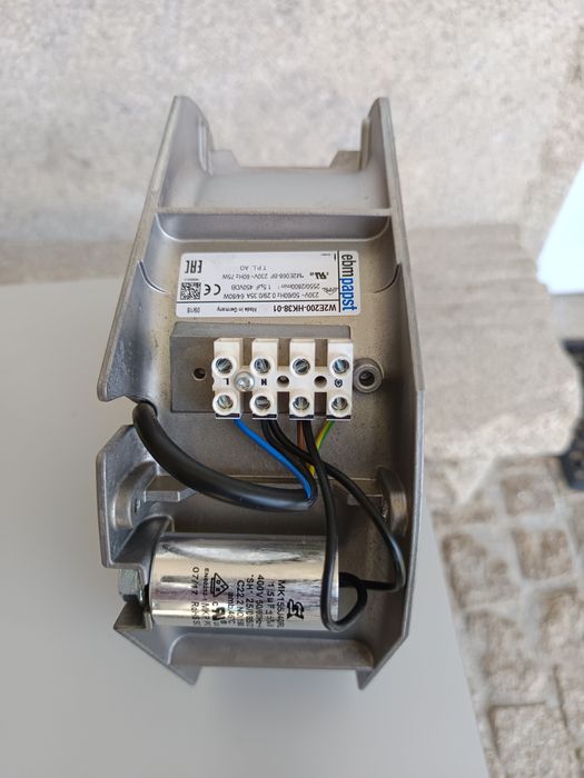 VENTILADOR AXIAL - 200MM - ebm-papst - W2E200HK3801