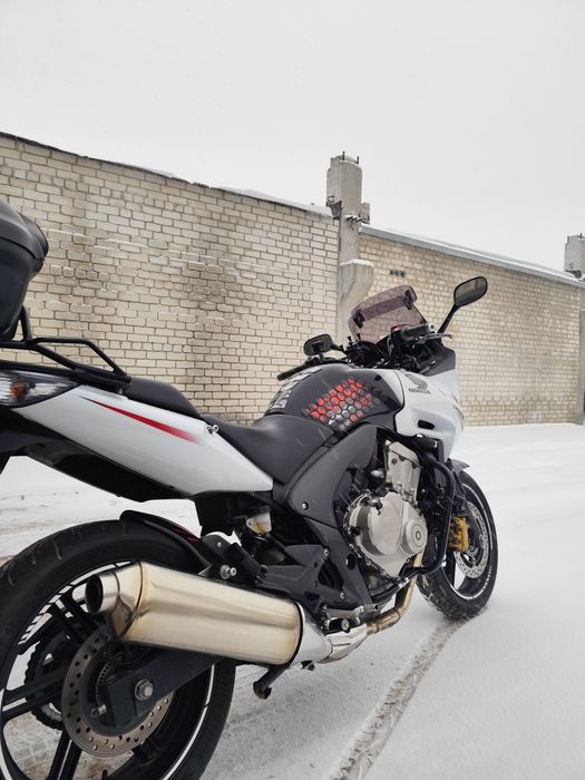 Продам мотоцикл Honda CBF 600sa
