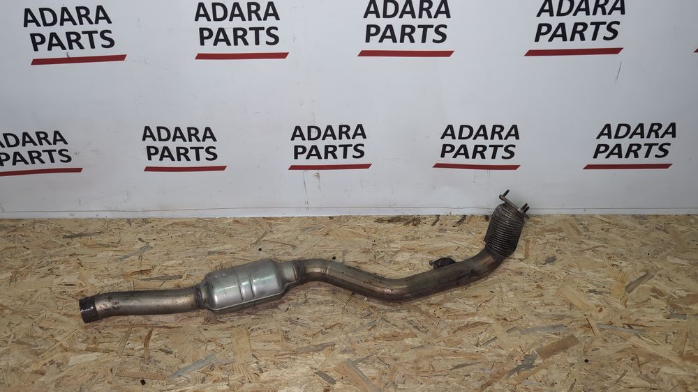 Приймальна труба з резонатором, права для Audi A6 2019-2023