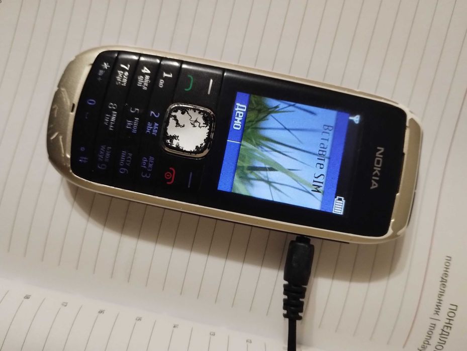 Nokia 1800 Нокія