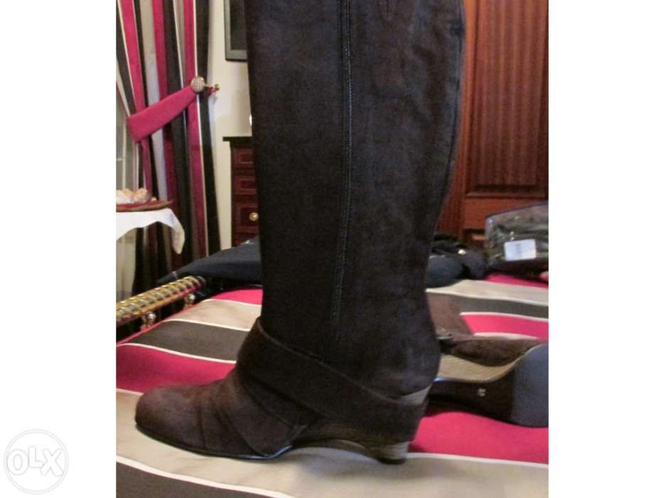 Botas de camurça