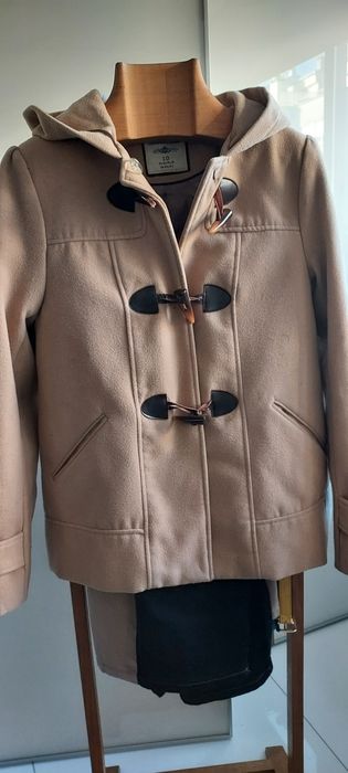 Casaco/ canadiana de senhora, bege, de fazenda com capuz.