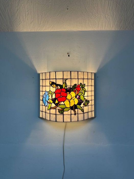 Настінна лампа світильник бра в стилі Тіффані вітраж 7538