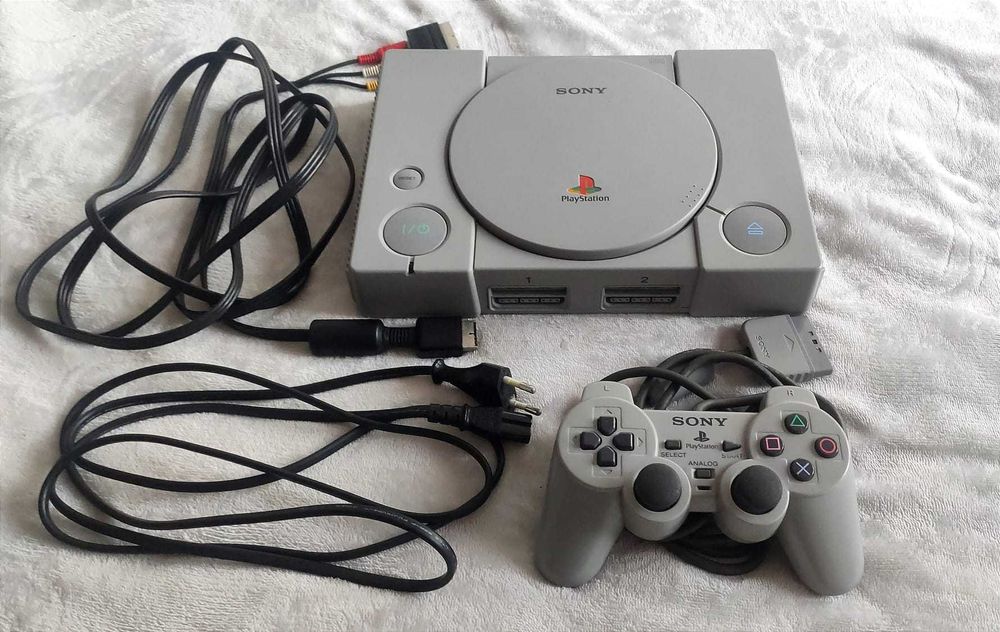 Sony PlayStation 1 + Comando – Excelente Estado
