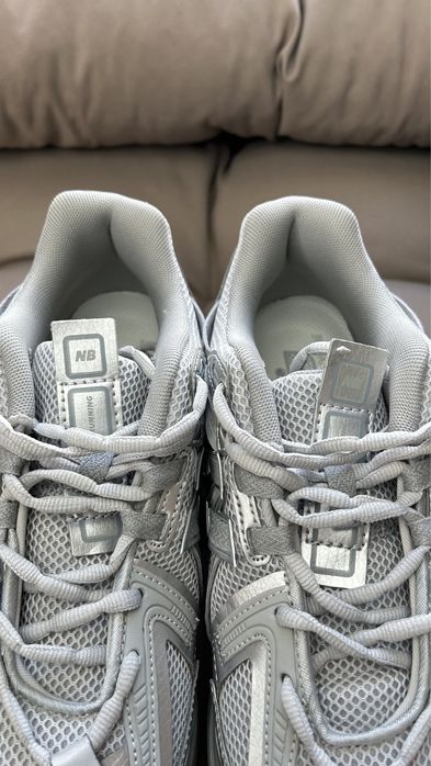 New Balance 1906A Concrete Silver Metallic оригинал размер 43