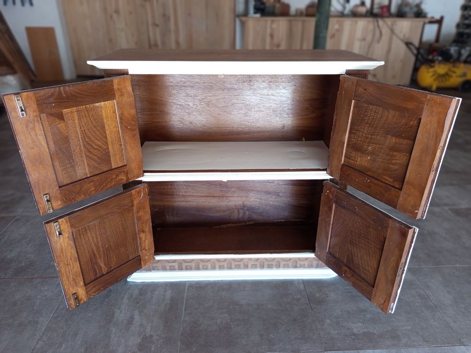 Móvel arrumação/apoio