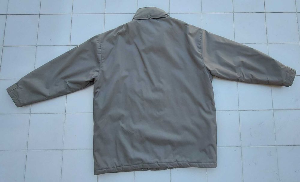 Parca Impermeável (usada)