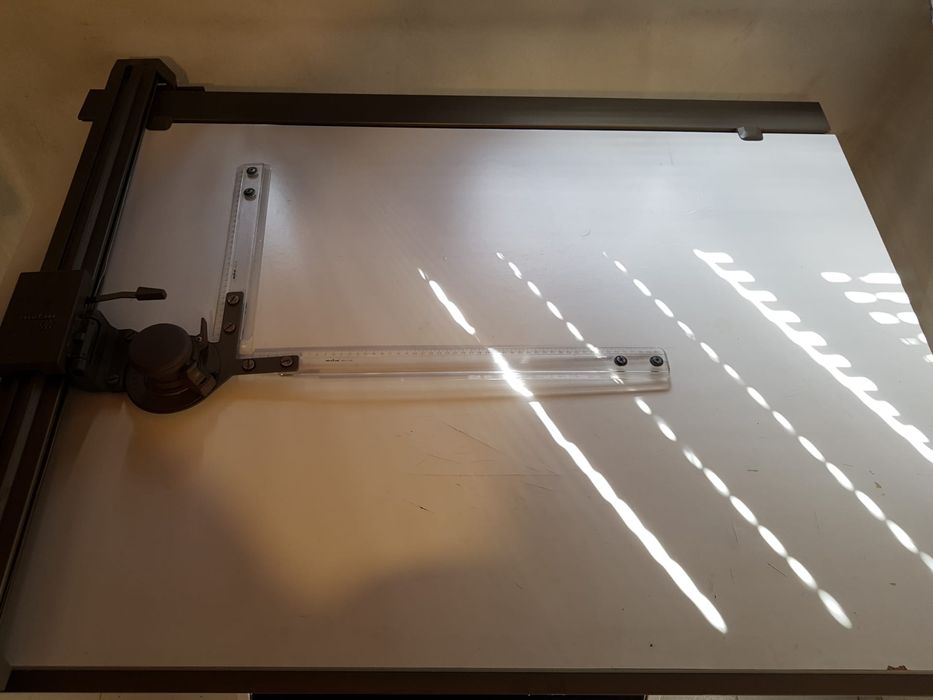 Estirador de desenho Molin