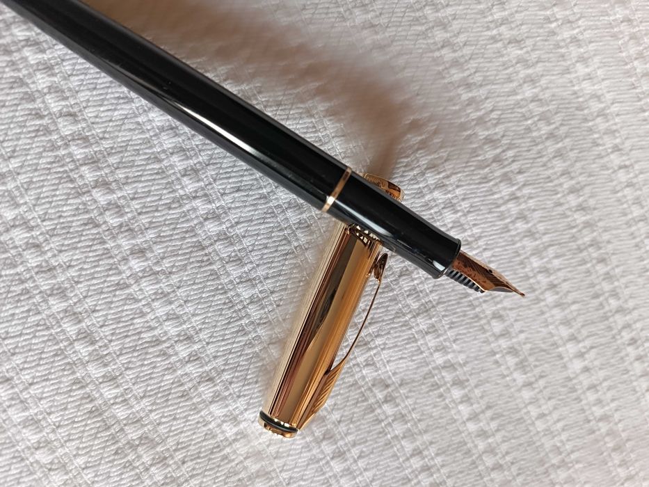 Caneta-tinteiro Parker