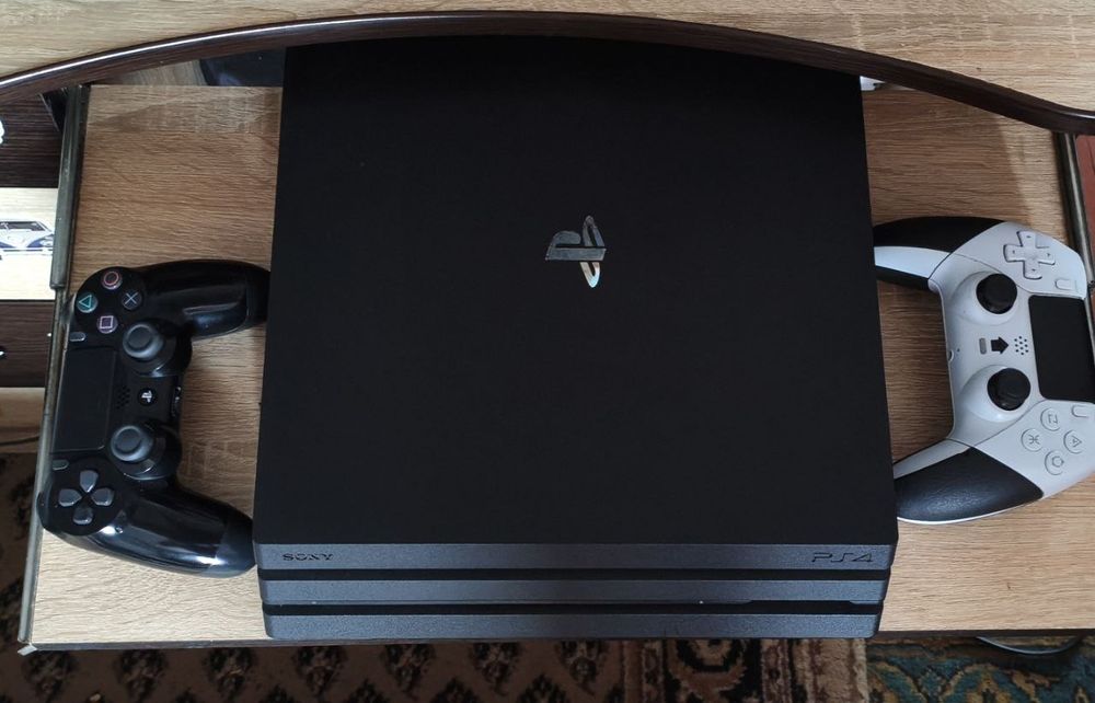 Продам пс 4про все детали в лс