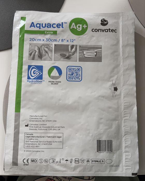AQUACEL Ag+ EXTRA 20x30 Opatrunek ze srebrem w technologii Hydrofibel -