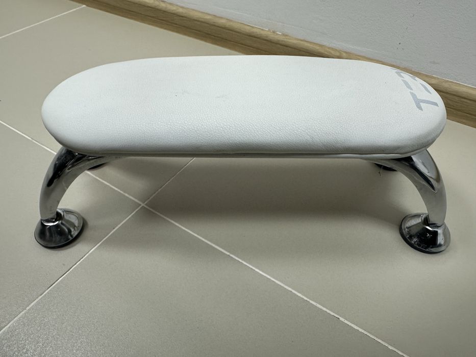 Продам витяжки та підлокітник