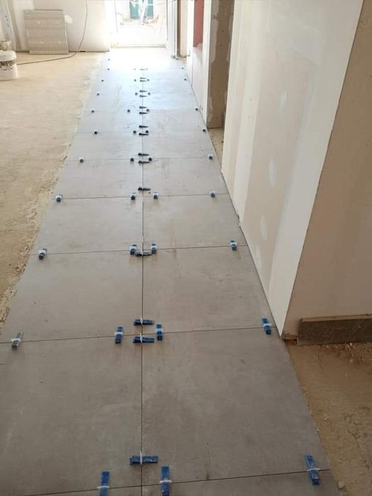 Pedreiro e ladrilhador