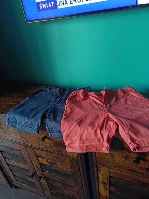 Letni zestaw spodenek i kąpielówek dla chłopca w rozm. 128/134