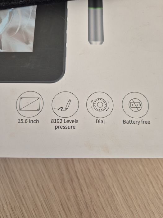 Tablet graficzny bosto BT 16HD pro