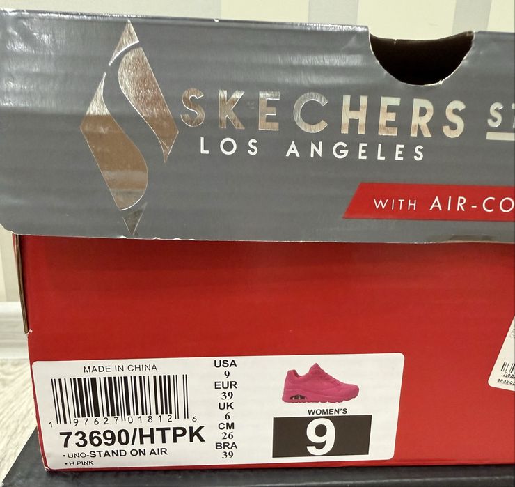 Кроссовки женские SKETCHERS 39 размер