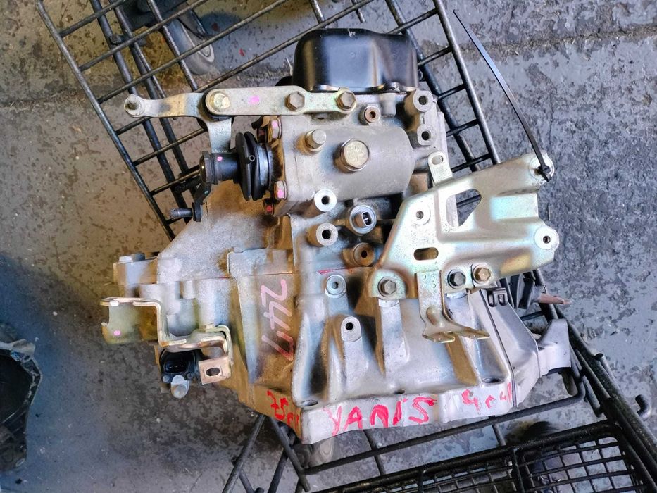 Caixa velocidades Toyota Yaris 1.4 D4D 75 cv  5v