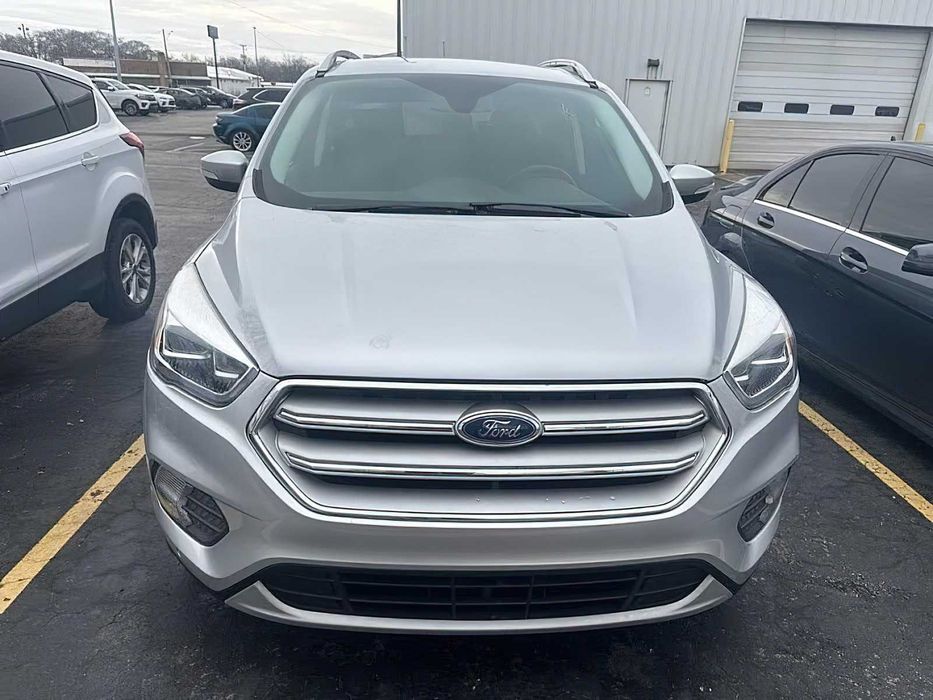 Ford Escape Titanium      2018