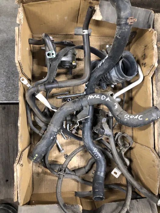 alternator mazda 3 cx5 2.0b 2016r