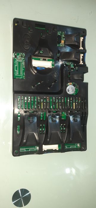 Оригінальна заводська BMS E4V V07 0H